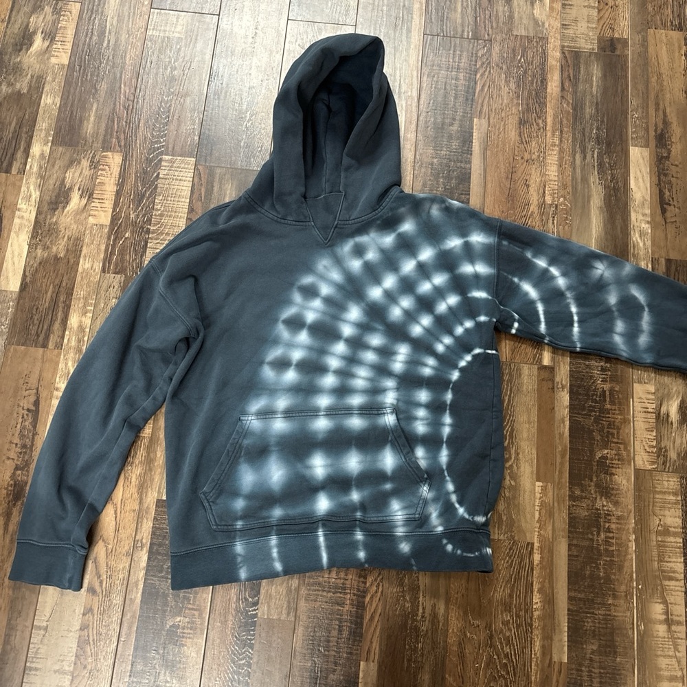 GAP Black and White Tie-Dye Hoodie